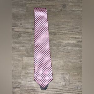 Liberty of London 100% Silk Men’s Tie Made in the USA